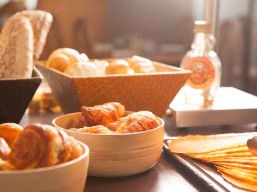 Order a main dish and get the second for free