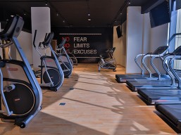 Subscribe for 3 months and get 1 month free for 2400 SR